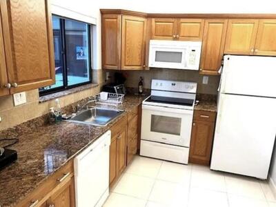 15072 Ashland Place S, Delray Beach, FL 33484