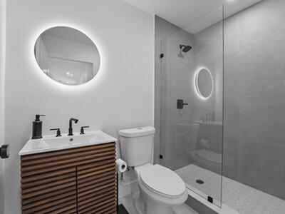 1279 Beach Road, Singer Island, FL 33404