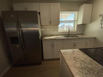 110 Old Spanish Trail, Lake Worth, FL 33462