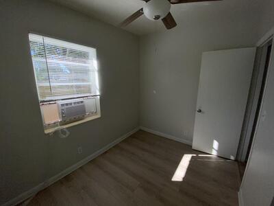 110 Old Spanish Trail, Lake Worth, FL 33462