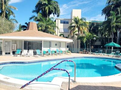 1333 E Hallandale Beach Boulevard