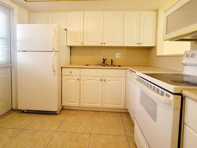 1333 E Hallandale Beach Boulevard, Hallandale Beach, FL 33009