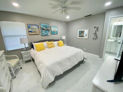 1127 E Seminole Avenue, Jupiter, FL 33477