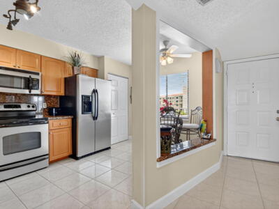 14460 Strathmore Lane, Delray Beach, FL 33446