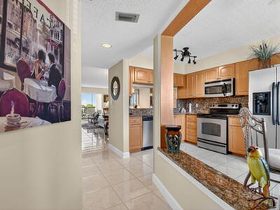 14460 Strathmore Lane, Delray Beach, FL 33446