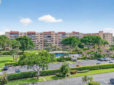 14460 Strathmore Lane, Delray Beach, FL 33446