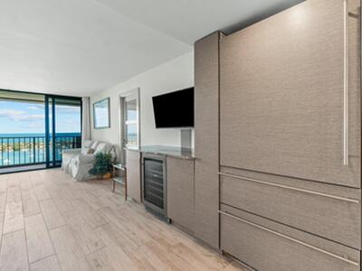 5600 N Flagler Drive, West Palm Beach, FL 33407