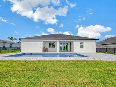 912 SW Bellevue Avenue, Port Saint Lucie, FL 34953