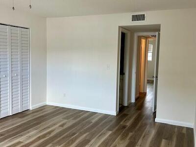 2950 SE Ocean Boulevard, Stuart, FL 34996