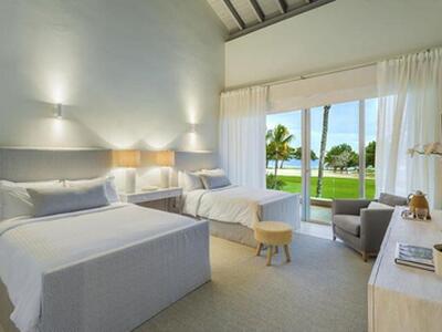 10 00, Casa de Campo, DR 22000