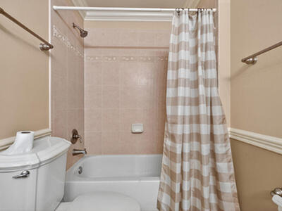 212 Berenger Walk, Royal Palm Beach, FL 33414