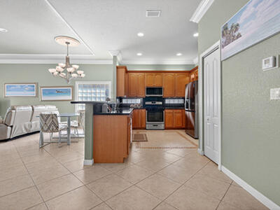 212 Berenger Walk, Royal Palm Beach, FL 33414