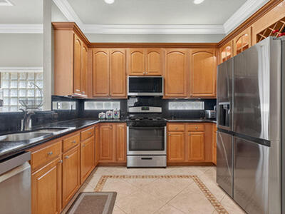 212 Berenger Walk, Royal Palm Beach, FL 33414