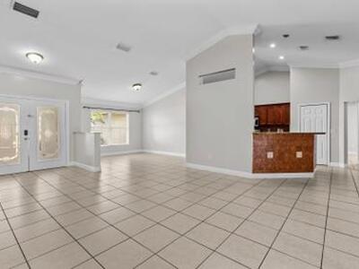 3718 SW Masilunas Street, Port Saint Lucie, FL 34953