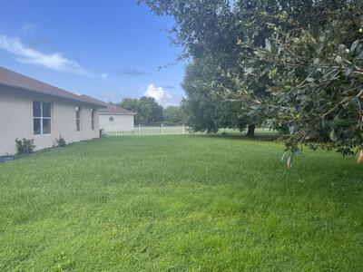 702 SW Amber Terrace, Port Saint Lucie, FL 34953