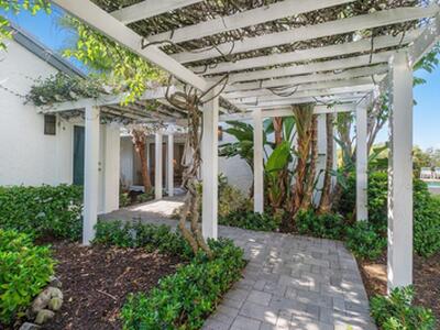 6110 N Ocean Boulevard, Ocean Ridge, FL 33435