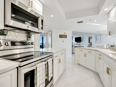 3000 N Ocean Drive, Singer Island, FL 33404