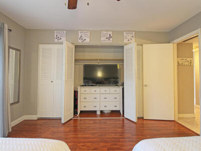 2721 N Garden Drive, Lake Worth, FL 33461