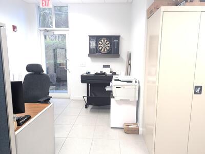 8409 N Military Trail, West Palm Beach, FL 33410