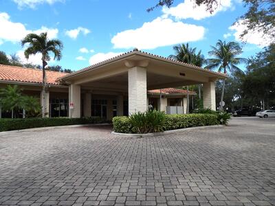 8409 N Military Trail, West Palm Beach, FL 33410