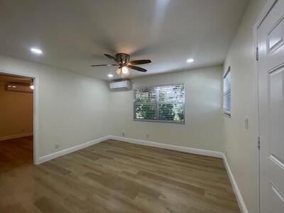 302 N Tamarind Avenue, West Palm Beach, FL 33401