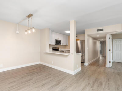 11401 NW 35th Street