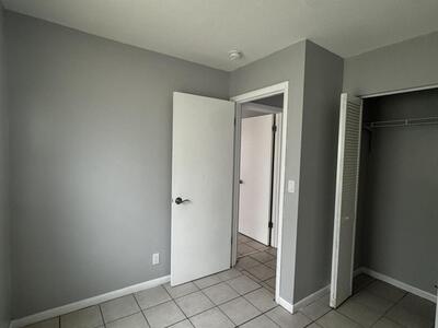 518 Avenue I, Riviera Beach, FL 33404