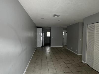 518 Avenue I, Riviera Beach, FL 33404