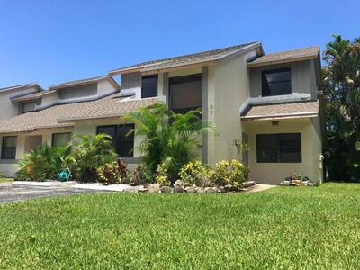 9314 Ketay Circle, Boca Raton, FL 33428