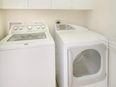 4573 S Artesa Way, Palm Beach Gardens, FL 33418