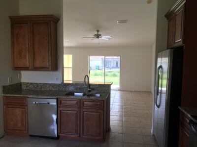 632 SW Granadeer Street, Port Saint Lucie, FL 34983