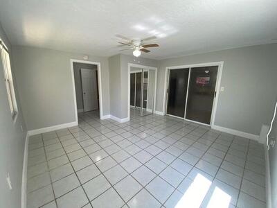 522 52 Street, West Palm Beach, FL 33407