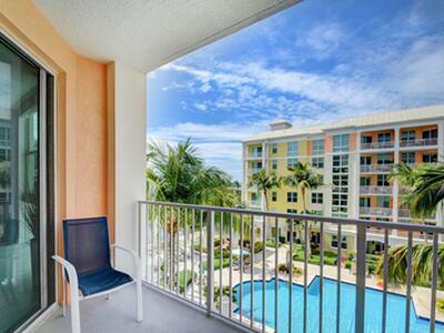 806 E Windward Way, Lantana, FL 33462