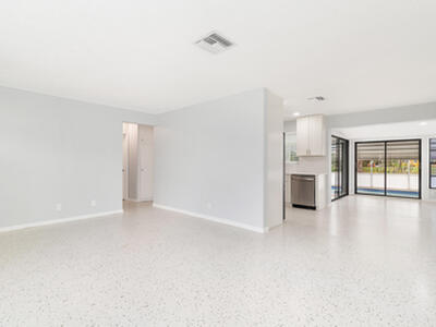 250 Arlington Road, West Palm Beach, FL 33405