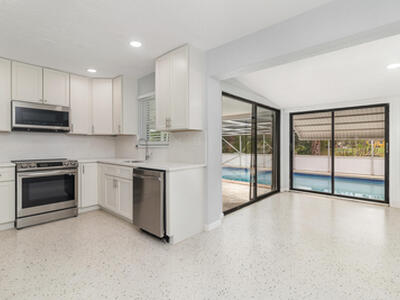 250 Arlington Road, West Palm Beach, FL 33405