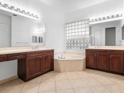 10602 Keystone Court, Wellington, FL 33414