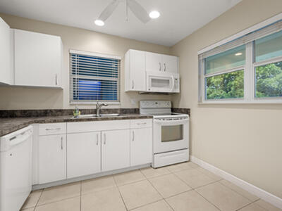 1900 S Kanner Highway, Stuart, FL 34994