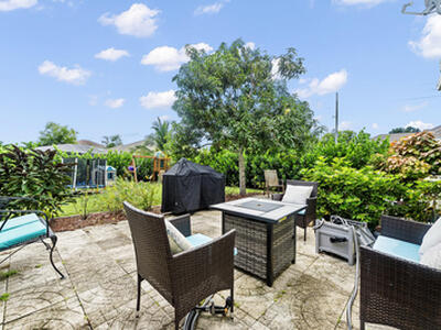 3183 SW Ann Arbor Road, Port Saint Lucie, FL 34953