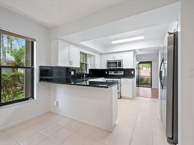 13511 Jonquil Place, Wellington, FL 33414