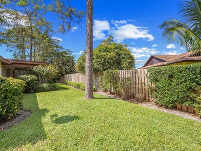 13511 Jonquil Place, Wellington, FL 33414