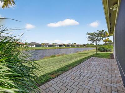 11650 SW Moon River Way, Port Saint Lucie, FL 34987