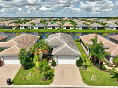 11650 SW Moon River Way, Port Saint Lucie, FL 34987