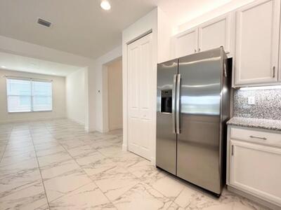 11650 SW Moon River Way, Port Saint Lucie, FL 34987