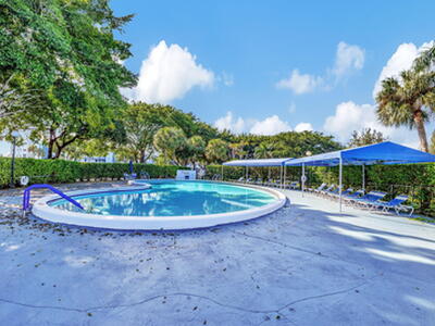 7800 NW 18th Street, Margate, FL 33063