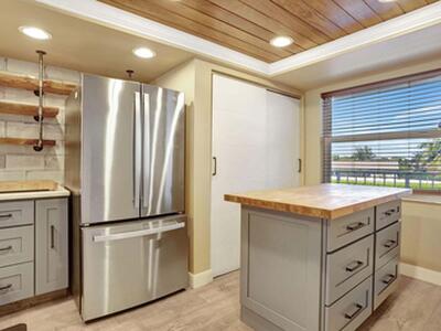 7800 NW 18th Street, Margate, FL 33063