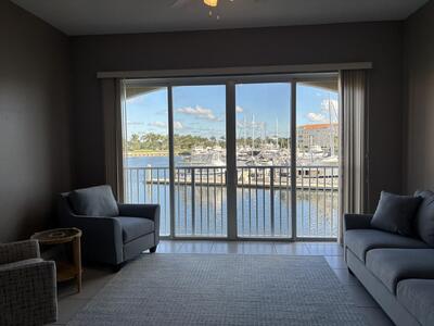 14 Harbour Isle Drive W, Fort Pierce, FL 34949