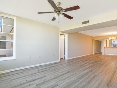 3636 Whitehall Drive, West Palm Beach, FL 33401