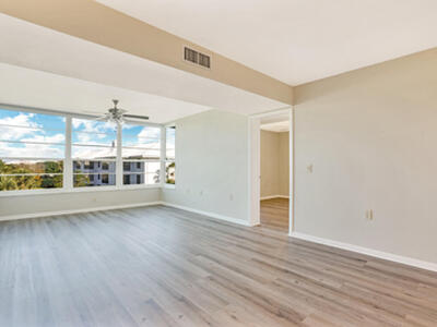 3636 Whitehall Drive, West Palm Beach, FL 33401