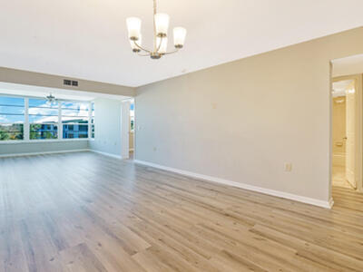 3636 Whitehall Drive, West Palm Beach, FL 33401