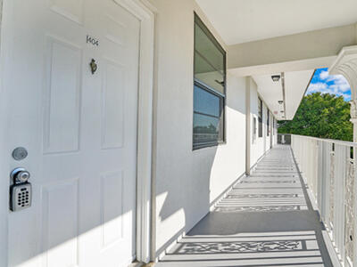 3636 Whitehall Drive, West Palm Beach, FL 33401